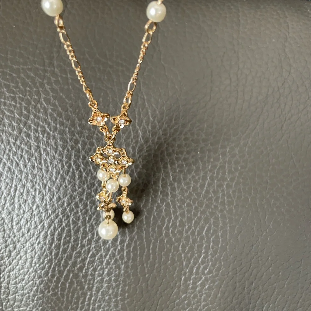 Signed NWT Vintage Gold Pearl Drop Necklace - Picture 7 of 15